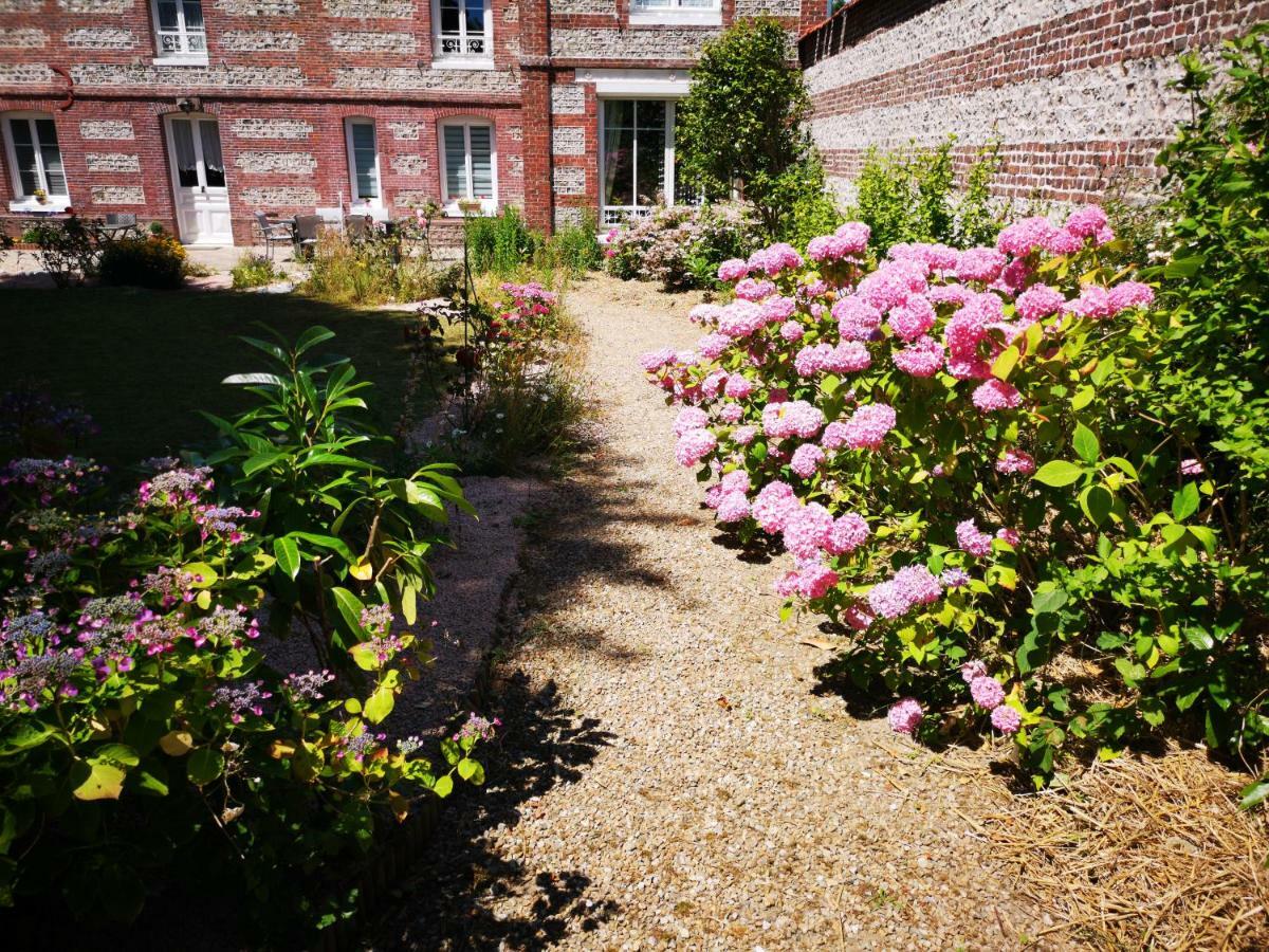 La Nouvelle Criqueboise Bed & Breakfast Criquebeuf-en-Caux Bagian luar foto